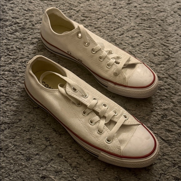 Converse Women's Chuck Taylor All-Star Low Top Shoes - Picture 5 of 5
